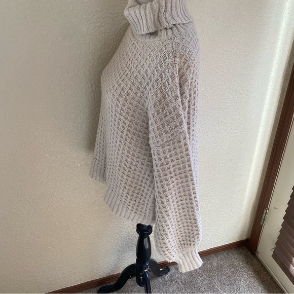 By Together Sweater Waffle Knit Chunky Turtle Neck Brown Tan: Large - Picture 5 of 9